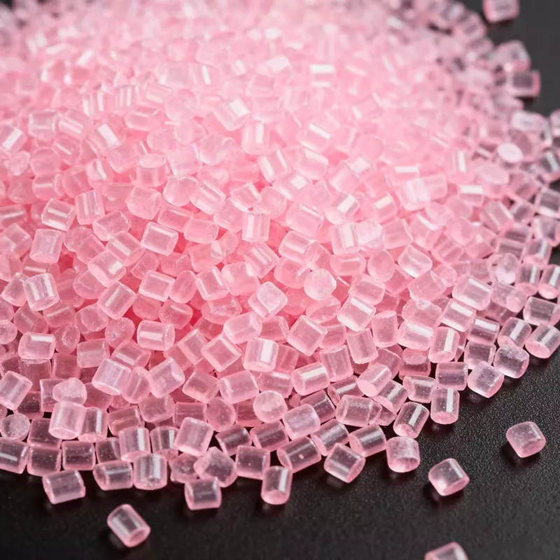 Macchie nere nei pellet trasparenti: la colpa è della vite?